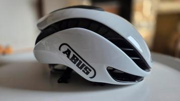 Casque Abus game changer 2.0 Blanc taille L porté 2 fois beschikbaar voor biedingen