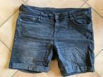 H&M Mom shorts zwarte jeans Regular Waist T50 pre-used G st, Verzenden, Zwart, Gedragen, Overige typen