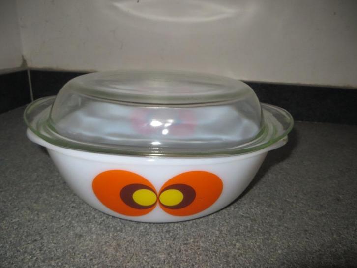 Glazen ovenkom/ovenschaal met deksel - vintage, Huis en Inrichting, Keuken | Servies, Gebruikt, Kop(pen) en/of Schotel(s), Ophalen
