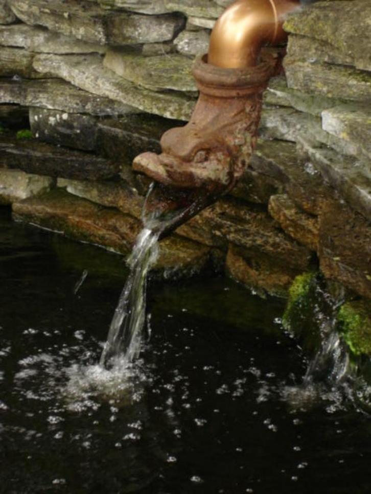 gietijzeren goot, waterafvoer, waterspuwer, Tuin en Terras, Waterpartijen en Fonteinen, Nieuw, Fontein, Gietijzer, Ophalen