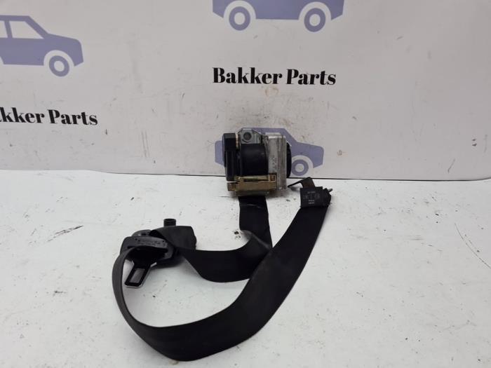 Veiligheidsgordel rechts-voor van een Skoda Fabia, Auto-onderdelen, Interieur en Bekleding, Skoda, Gebruikt, 3 maanden garantie