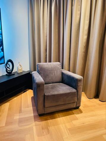 Fauteuil Zitstoel  ZetelLoungestoel Suède AshGrey Nieuwstaat disponible aux enchères