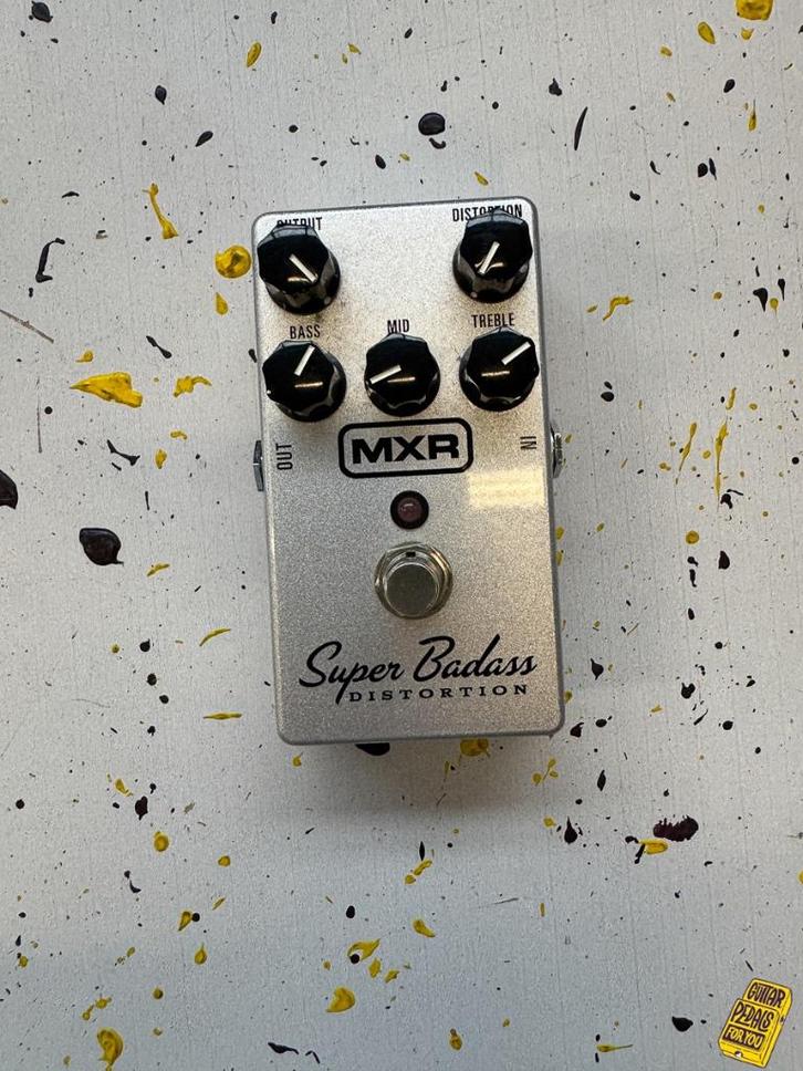MXR M75 Super Badass Distortion, Muziek en Instrumenten, Effecten, Zo goed als nieuw, Distortion, Overdrive of Fuzz, Ophalen of Verzenden