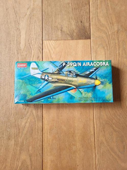 ACADEMY P-39Q/N Airacobra, Hobby en Vrije tijd, Modelbouw | Vliegtuigen en Helikopters, Zo goed als nieuw, Ophalen of Verzenden