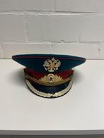 Russische kolonel kepie, Ophalen