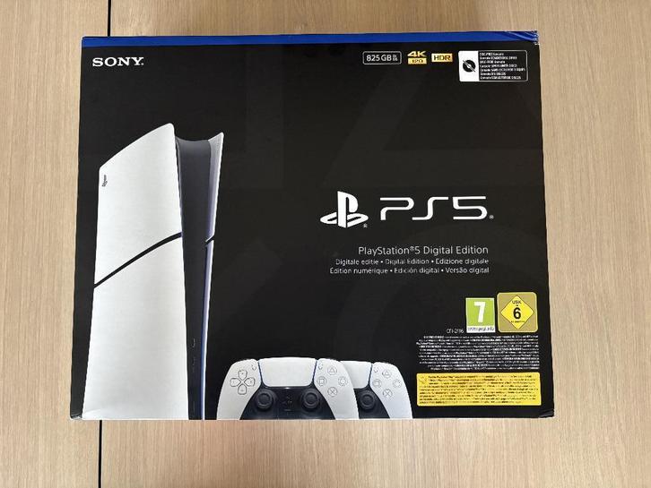 Playstation 5 digital edition 825GB met 2 controllers, Games en Spelcomputers, Spelcomputers | Sony PlayStation 5, Nieuw, Playstation 5