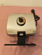 Gezocht - oud nova wafelijzer, Ophalen, Zo goed als nieuw