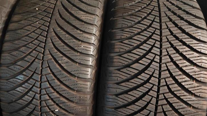 225/45r17 Goodyear 4season 50€ per stuk met montage en balan, Auto-onderdelen, Overige Auto-onderdelen, Ophalen of Verzenden