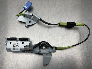 ANTENNE Toyota Land Cruiser (J15) (01-2009/-) (863C060060), Utilisé, Toyota