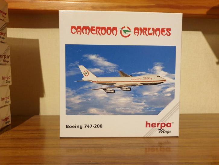 Cameroon Airlines, Verzamelen, Luchtvaart en Vliegtuigspotten, Zo goed als nieuw, Schaalmodel, Ophalen of Verzenden