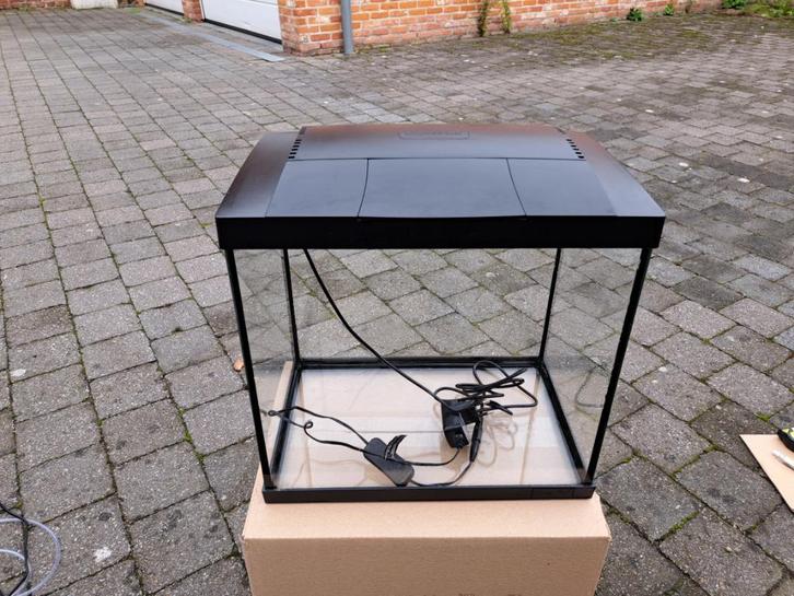 Leeg aquarium SuperFish 30. Zie ook mijn andere zoekertjes, Dieren en Toebehoren, Vissen | Aquaria en Toebehoren, Zo goed als nieuw