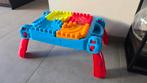 Mega Blocks bouwtafel inclusief 80 bouwstenen, Ophalen, Zo goed als nieuw
