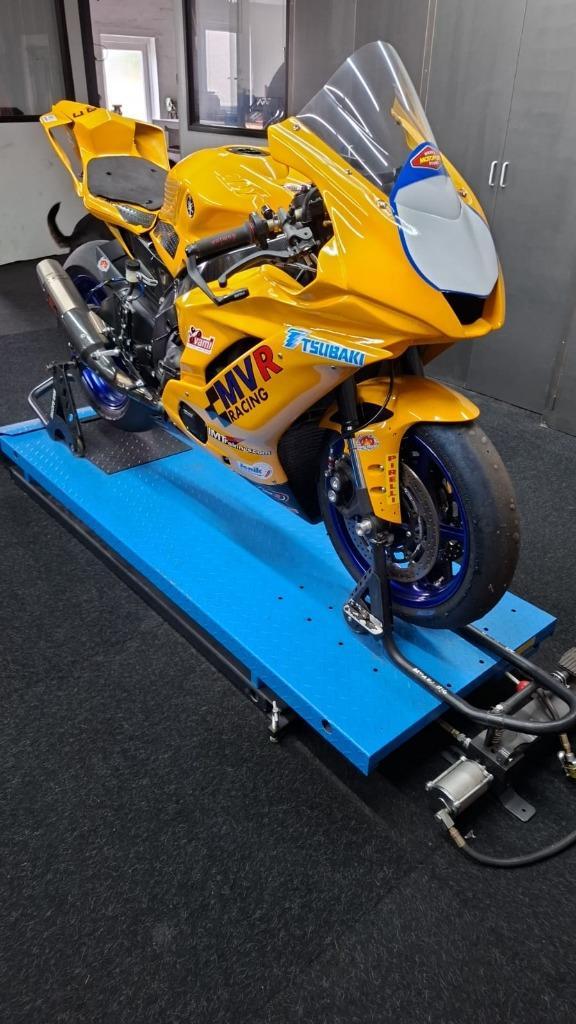 Yamaha r6 2023 circuitmotor, Motoren, Motoren | Yamaha, Bedrijf, Super Sport, meer dan 35 kW, 4 cilinders, Ophalen