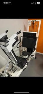 Technogym isotonic 7-delige set, Ophalen, Zo goed als nieuw