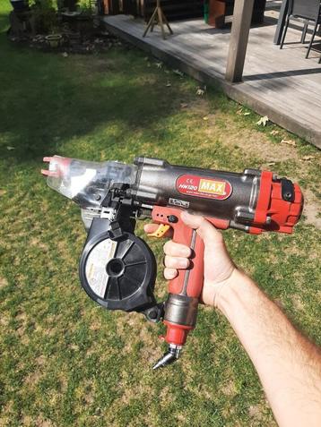 Zéér krachtige tacker PowerLite HN120 beschikbaar voor biedingen