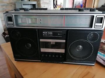 VINTAGE SABA ALLEMAGNE AVEC FM EN FONCTION NEUF 220volts  beschikbaar voor biedingen