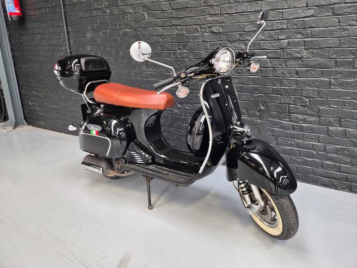 Neco Abruzzi 125 in perfecte staat met 1.431km, Motoren, Motoren | Overige merken, Particulier, Scooter, 11 kW of minder, 1 cilinder