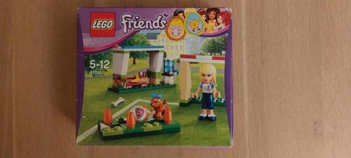 Lego Friends: Stephanie's soccer practice (41011), Kinderen en Baby's, Speelgoed | Duplo en Lego, Zo goed als nieuw, Lego, Complete set