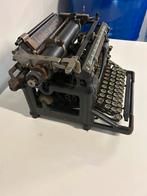 Antieke typemachine, Enlèvement, Utilisé