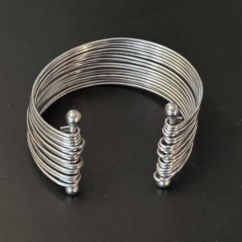 Bracelet de type semainier, Handtassen en Accessoires, Armbanden, Zo goed als nieuw, Staal, Zilver, Ophalen