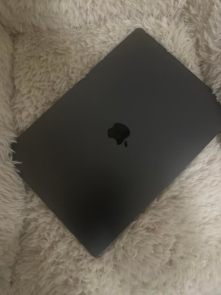 MacBook Pro M3 16’ (2023), Computers en Software, Windows Laptops, Zo goed als nieuw, 16 inch, Ophalen