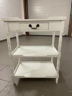 Wit nachttafeltje, Huis en Inrichting, Slaapkamer | Nachtkastjes, Ophalen, Minder dan 45 cm, 55 tot 70 cm, Zo goed als nieuw