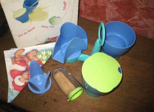 tupperware: een tafeltrio dat geniaal is op het gebied van s, Huis en Inrichting, Keuken | Tupperware, Nieuw, Blauw, Geel, Groen