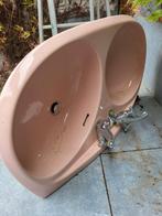 dubbele  lavabo roze incl kranen, Maison & Meubles, Salle de bain | Meubles de Salle de bain, Enlèvement, Utilisé