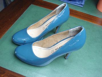 Tamaris blauwe pumps, dames. mt 37  beschikbaar voor biedingen