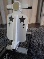 Kinder Scooter / schommel/ hobbel / wiebel, Ophalen, Zo goed als nieuw