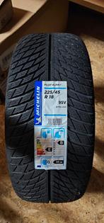 Un seul pneu hiver Michelin Alpin 5 225/45/18, Enlèvement ou Envoi