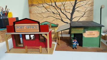 3 scratchbuilt huizen western periode voor bij Playmobil beschikbaar voor biedingen