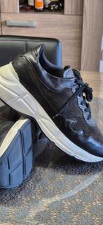 Dames sportschoenen maat 41., Ophalen of Verzenden, Zo goed als nieuw, Sportschoenen