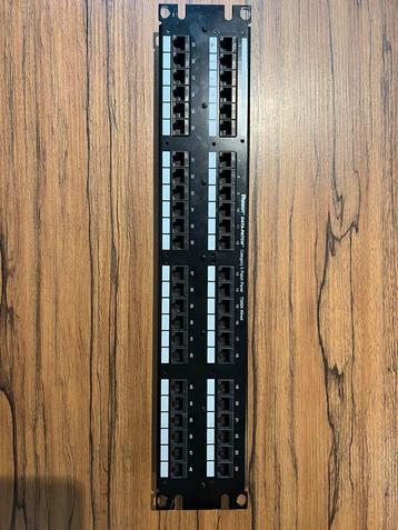 Panduit DATA-PATCH Category 5 Patch Panel T568A Wired beschikbaar voor biedingen