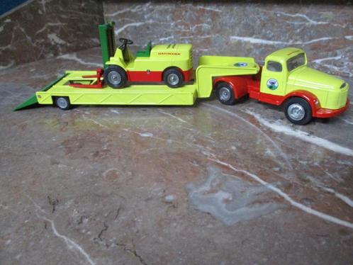 Tekno Volvo N88 Møbeltransport Denmark, Hobby en Vrije tijd, Modelauto's | 1:50, Tekno, Verzenden