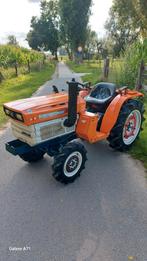 Minitractor kubota 20pk 4x4 TOPSTAAT!, Zakelijke goederen, Ophalen