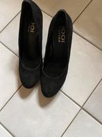 Beaux escarpins noirs, pointure 39, Vêtements | Femmes, Chaussures, Comme neuf