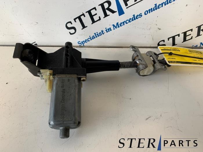 Moteur siège d'un Mercedes SL, Autos : Pièces & Accessoires, Habitacle & Garnissage, Mercedes-Benz, Utilisé, 3 mois de garantie