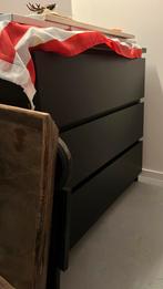 Zwarte kleine commode, Huis en Inrichting, Kasten | Ladekasten, Ophalen, Overige materialen, 50 tot 100 cm, Zo goed als nieuw