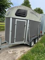 Van marque Henra gris 2 chevaux, Ophalen, Gebruikt, Hout, 2-paards trailer
