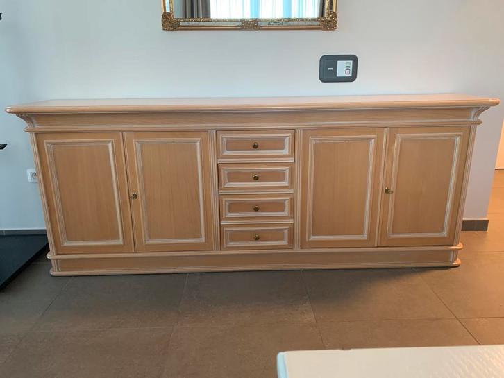 Dressoir kast en keukentafel, Huis en Inrichting, Kasten | Dressoirs, Gebruikt, Ophalen