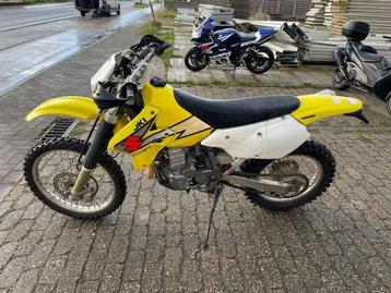 Suzuki	DR400		kmstand onbekend beschikbaar voor biedingen