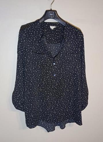 Mooie dames blouse beschikbaar voor biedingen