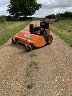 Scag ruwterrein klepelmaaier, Ophalen