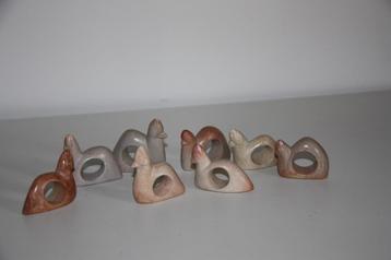 Serviet ringen Set van 8 kippetjes in soapstone speksteen  beschikbaar voor biedingen
