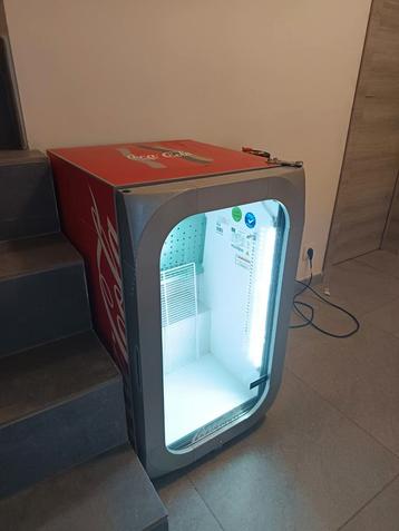 Frigo Coca-cola disponible aux enchères