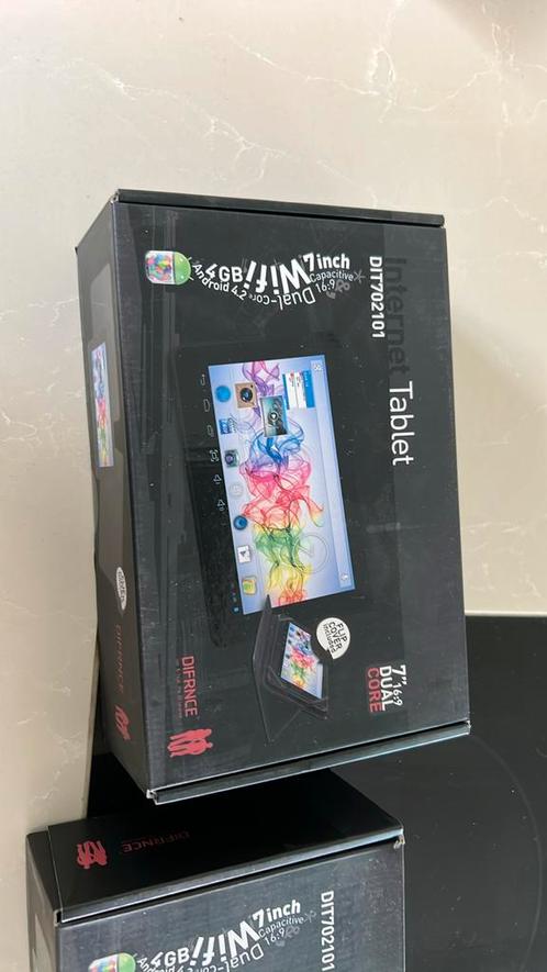 Difrnce DIT702101, Computers en Software, Windows Tablets, Zo goed als nieuw, Wi-Fi, Uitbreidbaar geheugen, Ophalen
