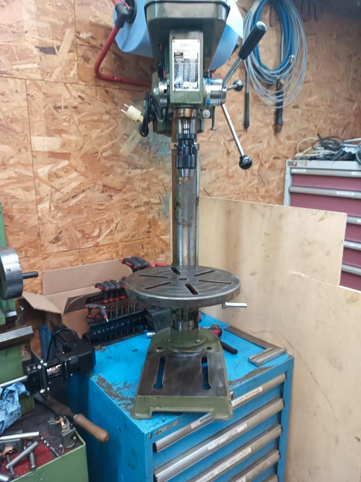 TOPMERK REWER 16 220 V 1 METER HOOGTE, Doe-het-zelf en Bouw, Gereedschap | Boormachines, Zo goed als nieuw, Boormachine, Ophalen