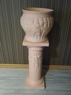 Zuil met bloempot, Ophalen