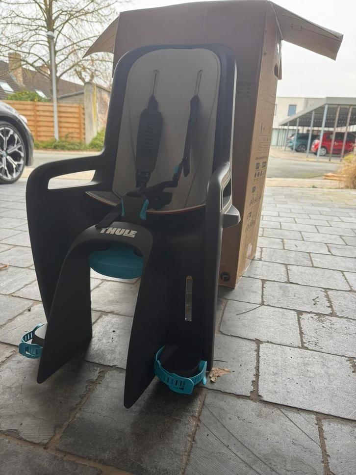 Fietsstoel Thule, Fietsen en Brommers, Fietsaccessoires | Fietsstoeltjes, Nieuw, Achterzitje, Voetsteuntjes, Ophalen
